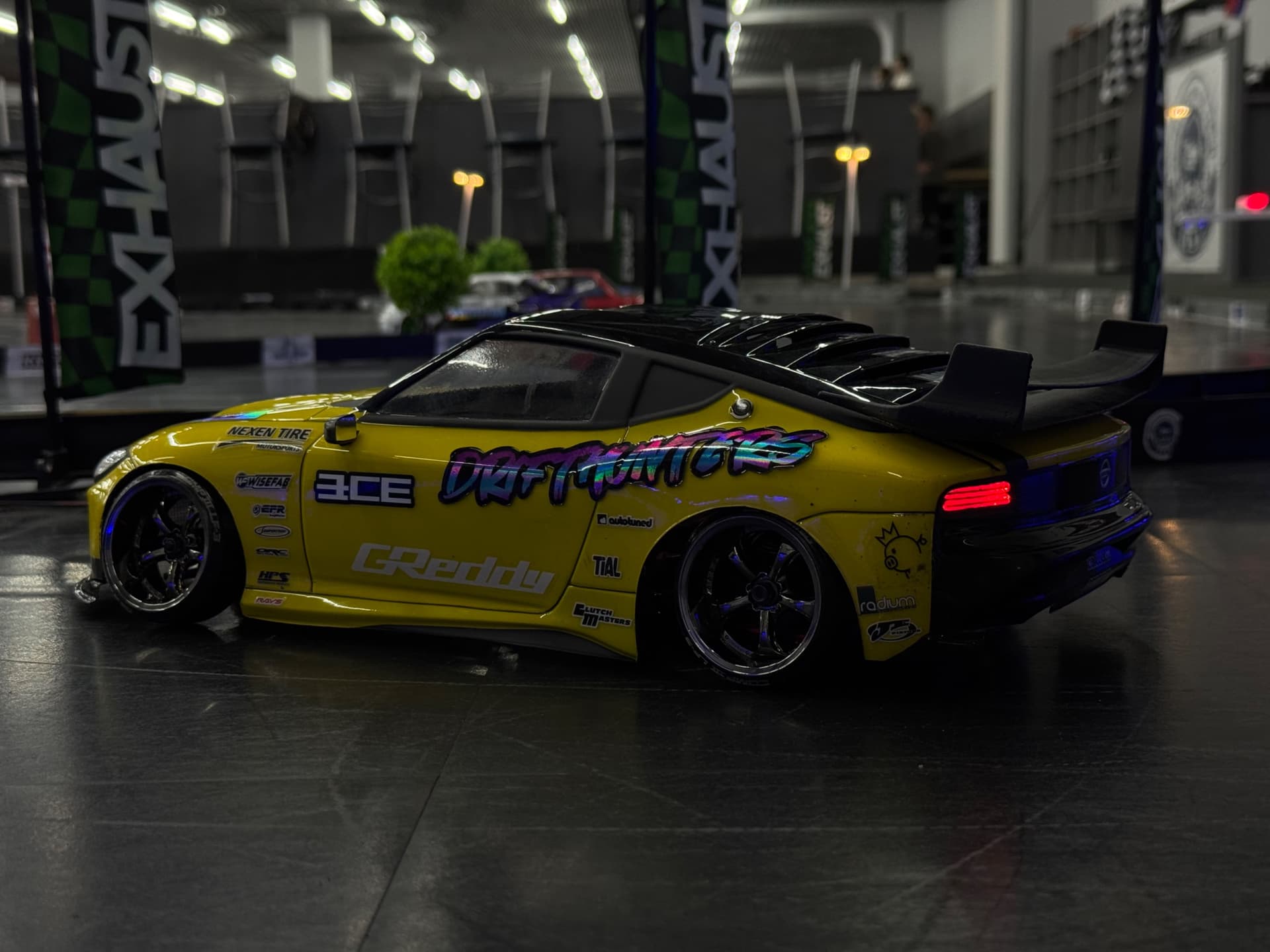 Profile cover