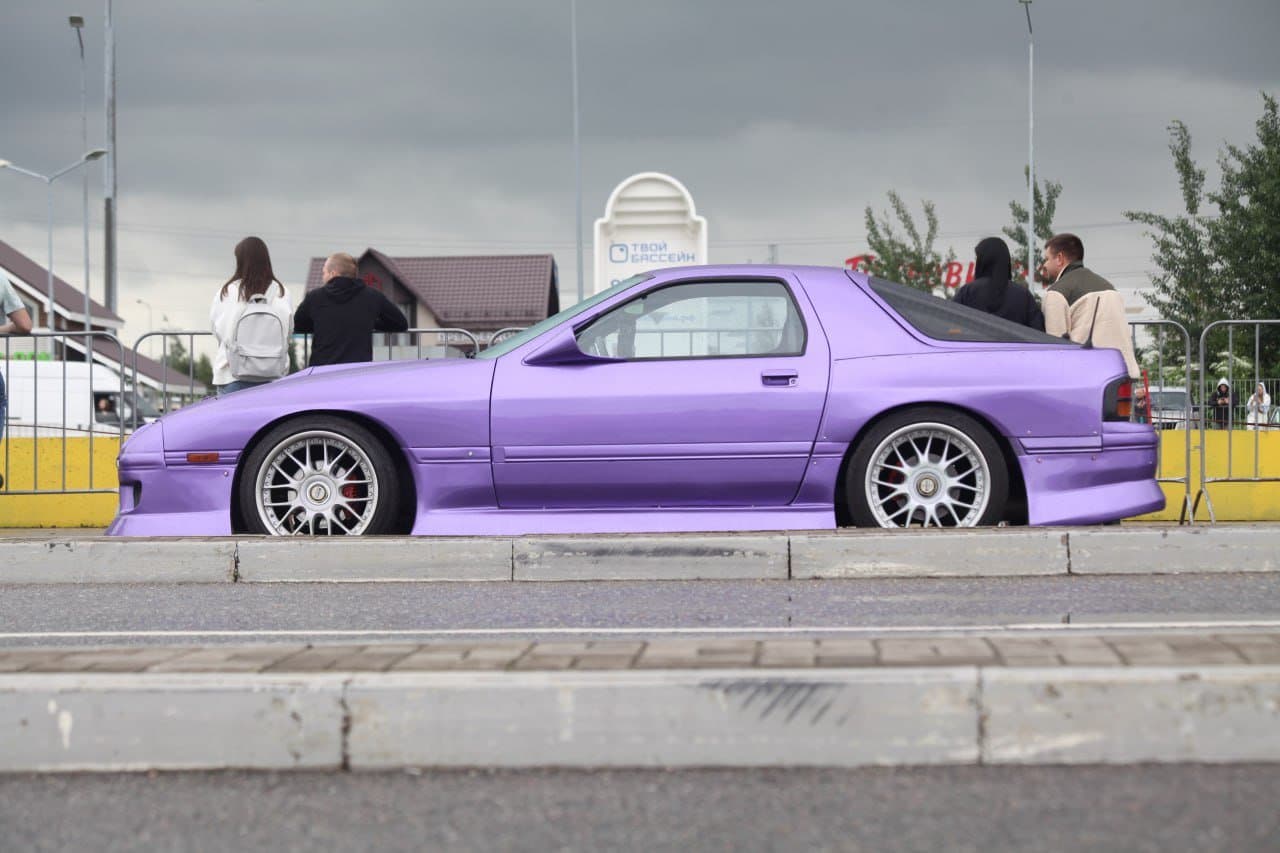 Profile cover